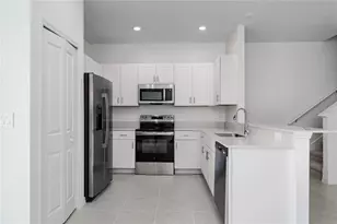 10964 65th Ter E, Palmetto, FL 34221 - Photo 3