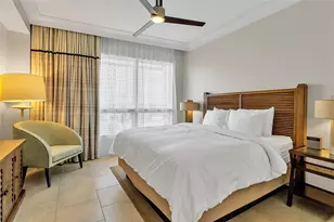 915 Seaside Dr, Sarasota, FL 34242 - Photo 29