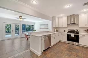 3037 Lockwood Terrace, Sarasota, FL 34231 - Photo 9