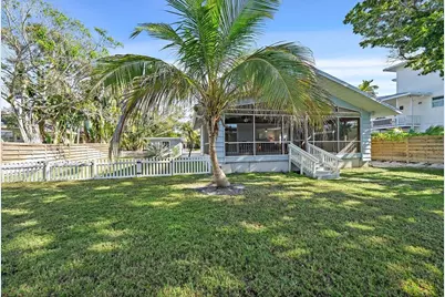 6841 Longboat Drive S, Longboat Key, FL 34228 - Photo 13