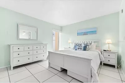 5955 Midnight Pass Road #4E, Sarasota, FL 34242 - Photo 31