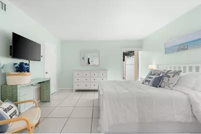 5955 Midnight Pass Road #4E, Sarasota, FL 34242 - Photo 27