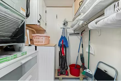 5955 Midnight Pass Road #4E, Sarasota, FL 34242 - Photo 37