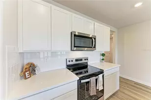 18143 Wheathouse Pl, Bradenton, FL 34211 - Photo 13