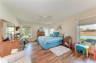 8383 Cypress Hollow Dr, Sarasota, FL 34238 - Photo 37