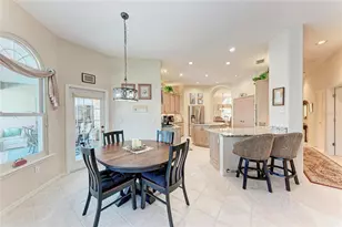 8383 Cypress Hollow Dr, Sarasota, FL 34238 - Photo 19