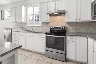 19770 Quisto St, Venice, FL 34293 - Photo 11