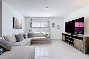 3312 Ivy Holw Dr, Plant City, FL 33565 - Photo 11