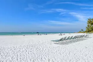 19 Whispering Sands Dr, Sarasota, FL 34242 - Photo 47