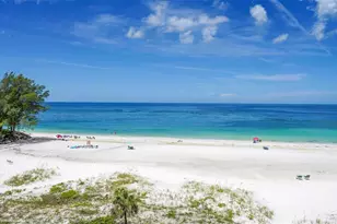 19 Whispering Sands Dr, Sarasota, FL 34242 - Photo 45