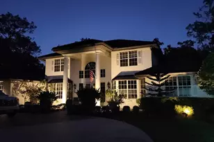 3171 Dick Wilson Dr, Sarasota, FL 34240 - Photo 1