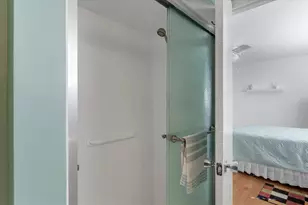 1110 Breezemont Dr, Sarasota, FL 34232 - Photo 15