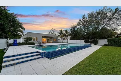 2215 Datura Street, Sarasota, FL 34239 - Photo 79