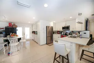 2653 22nd St, Sarasota, FL 34234 - Photo 7