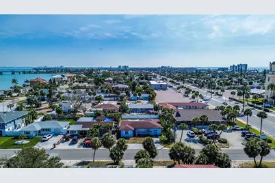 340 84th Avenue, Saint Pete Beach, FL 33706 - Photo 5