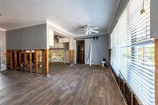 340 84th Ave, Saint Pete Beach, FL 33706 - Photo 11