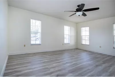 3807 Joyce Drive, Bradenton, FL 34208 - Photo 23