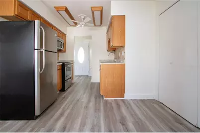 3807 Joyce Drive, Bradenton, FL 34208 - Photo 11