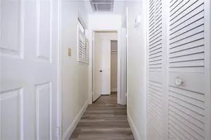 3807 Joyce Dr, Bradenton, FL 34208 - Photo 33