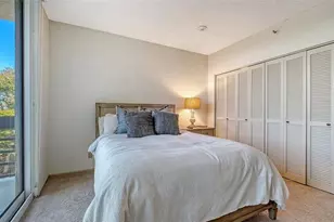 1085 Gulf of Mexico Dr, Longboat Key, FL 34228 - Photo 37