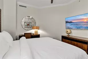 915 Seaside Dr, Sarasota, FL 34242 - Photo 15