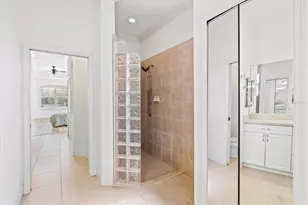 4008 Twin Rivers Trail, Parrish, FL 34219 - Photo 35