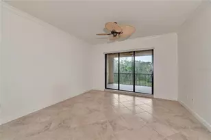 7702 Lake Vista Ct, Bradenton, FL 34202 - Photo 9