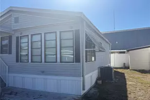 3275 26th Ave E, Bradenton, FL 34208 - Photo 7