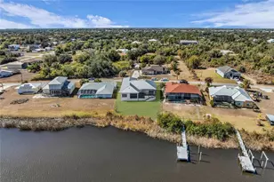 2228 Harbour Dr, Punta Gorda, FL 33983 - Photo 5