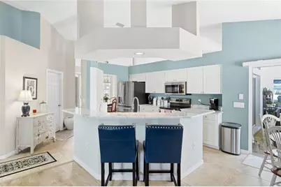 373 Roseling Circle, Venice, FL 34293 - Photo 13