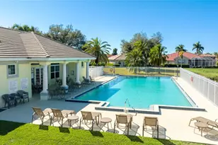 373 Roseling Cir, Venice, FL 34293 - Photo 43