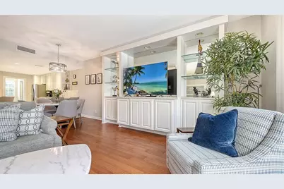 7944 Bergamo Avenue, Sarasota, FL 34238 - Photo 11