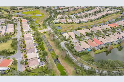 7944 Bergamo Avenue, Sarasota, FL 34238 - Photo 51