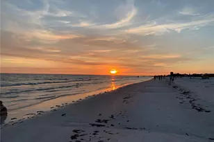 7944 Bergamo Ave, Sarasota, FL 34238 - Photo 71