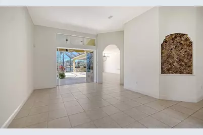 8212 Championship Court, Lakewood Ranch, FL 34202 - Photo 11