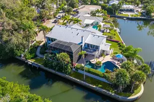 6934 Belgrave Dr, Siesta Key, FL 34242 - Photo 41