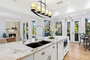 6934 Belgrave Dr, Siesta Key, FL 34242 - Photo 11