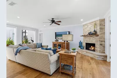 6934 Belgrave Drive, Siesta Key, FL 34242 - Photo 9