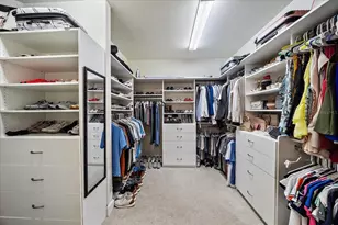 825 Seascape Pl, Sarasota, FL 34240 - Photo 31