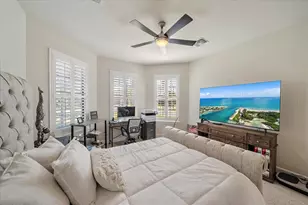 825 Seascape Pl, Sarasota, FL 34240 - Photo 11