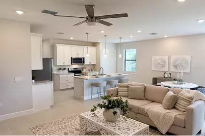 5811 Silverside Pine Court, Lakewood Ranch, FL 34211 - Photo 3