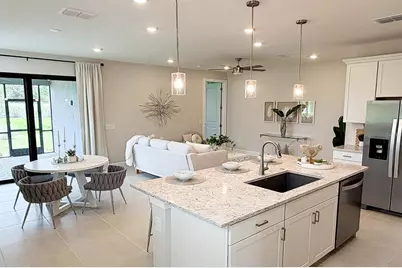 5811 Silverside Pine Court, Lakewood Ranch, FL 34211 - Photo 5