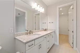 5811 Silverside Pne Ct, Lakewood Ranch, FL 34211 - Photo 23