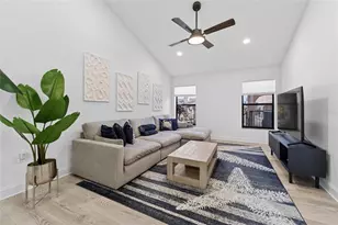 2155 Harbourside Dr, Longboat Key, FL 34228 - Photo 15