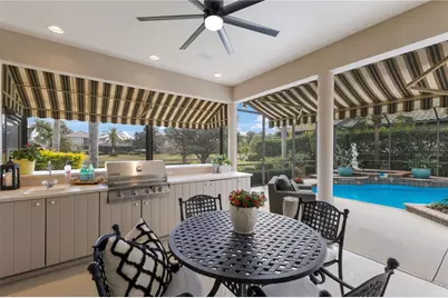 7012 Twin Hills Terrace, Lakewood Ranch, FL 34202 - Photo 37