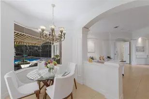 7012 Twin Hills Terrace, Lakewood Ranch, FL 34202 - Photo 21