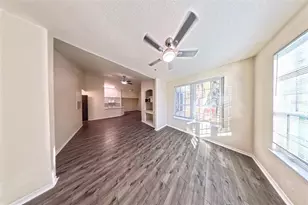 4102 Central Sarasota Pkwy, Sarasota, FL 34238 - Photo 7