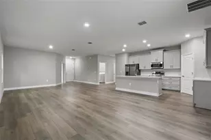 190 Stevensville St, Port Charlotte, FL 33954 - Photo 3