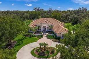 2799 Dick Wilson Dr, Sarasota, FL 34240 - Photo 1