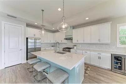 1021 Crosswind Avenue, Sarasota, FL 34240 - Photo 19